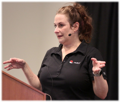 [Gina Likins at SCALE 14x]