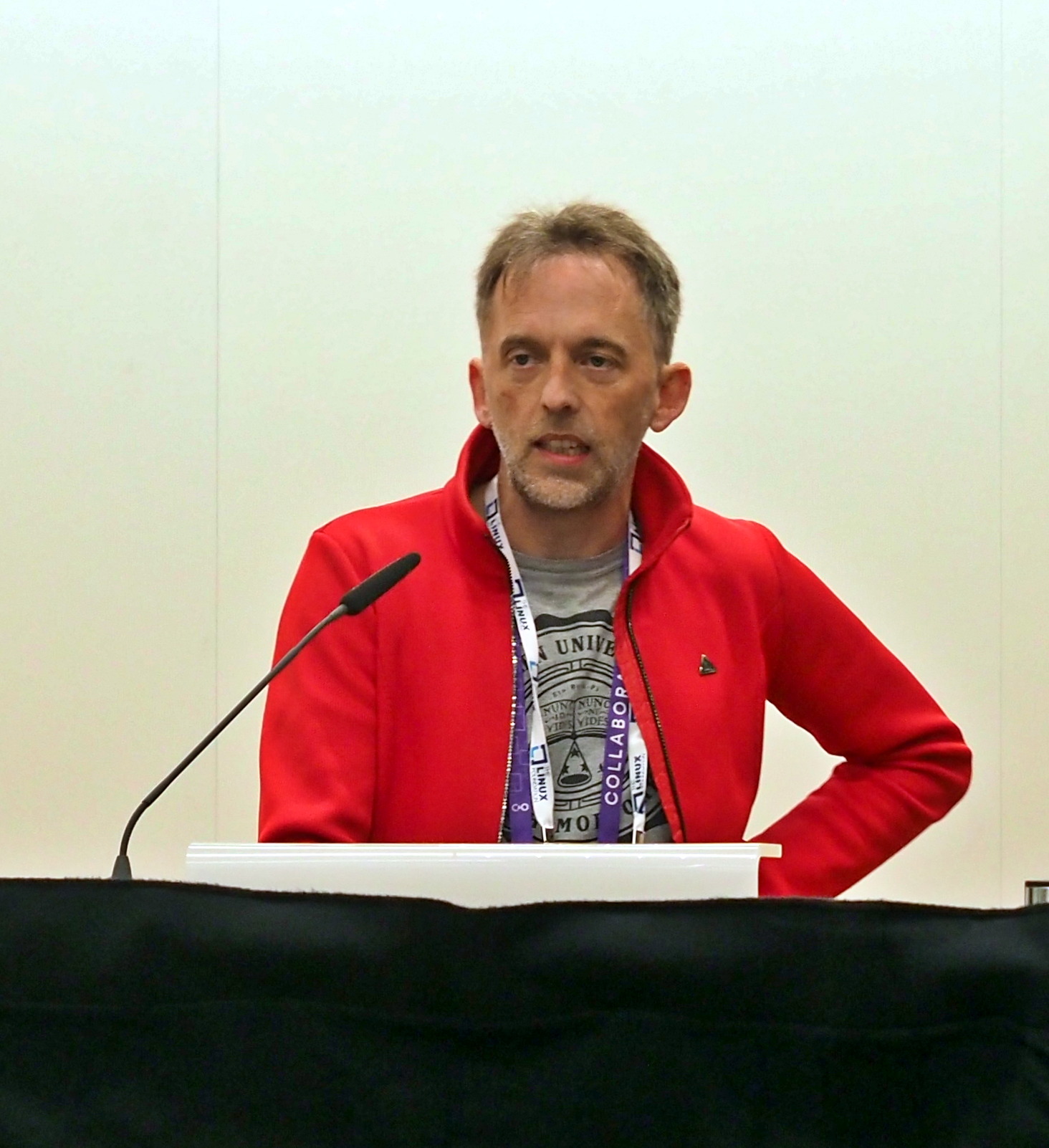 [Thorsten
Leemhuis]